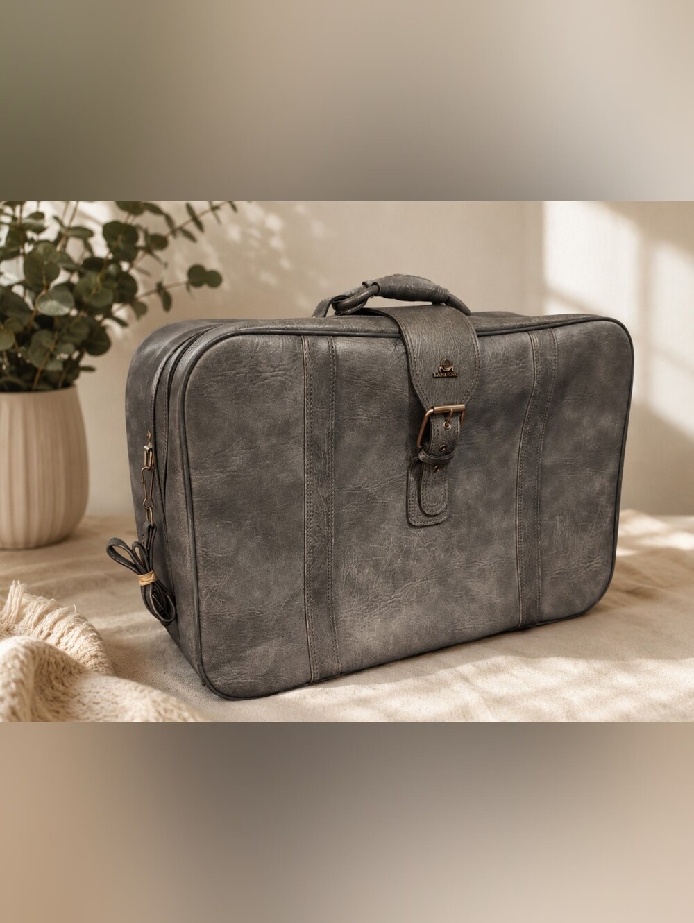 McBrine Vintage 70s Suitcase